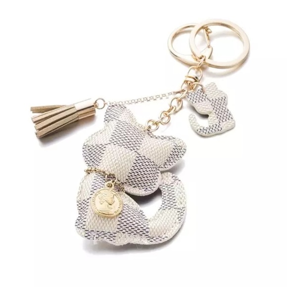 Accessories - 🐱 White Leather Cat Key Chain 🐱